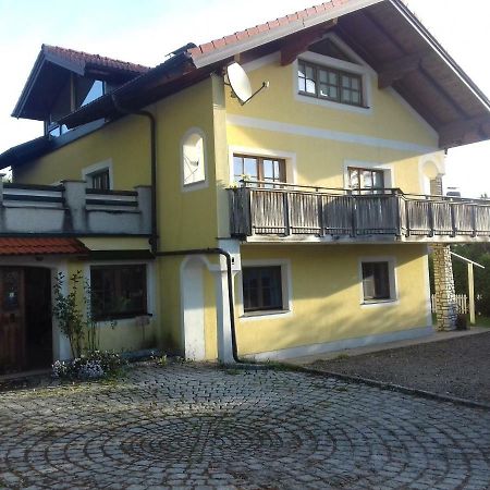Ferienwohnung Wiesmuehlstrasse Henndorf am Wallersee Esterno foto