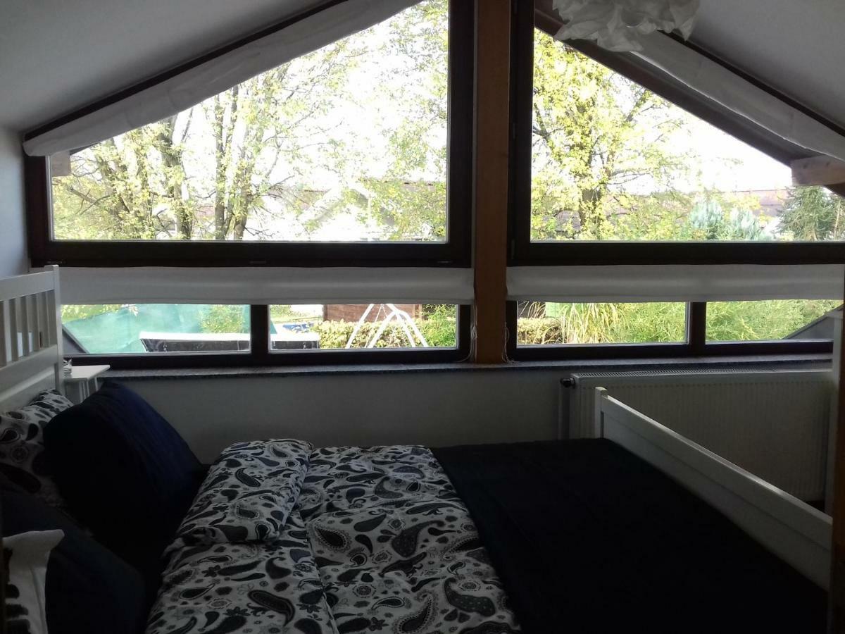 Ferienwohnung Wiesmuehlstrasse Henndorf am Wallersee Esterno foto