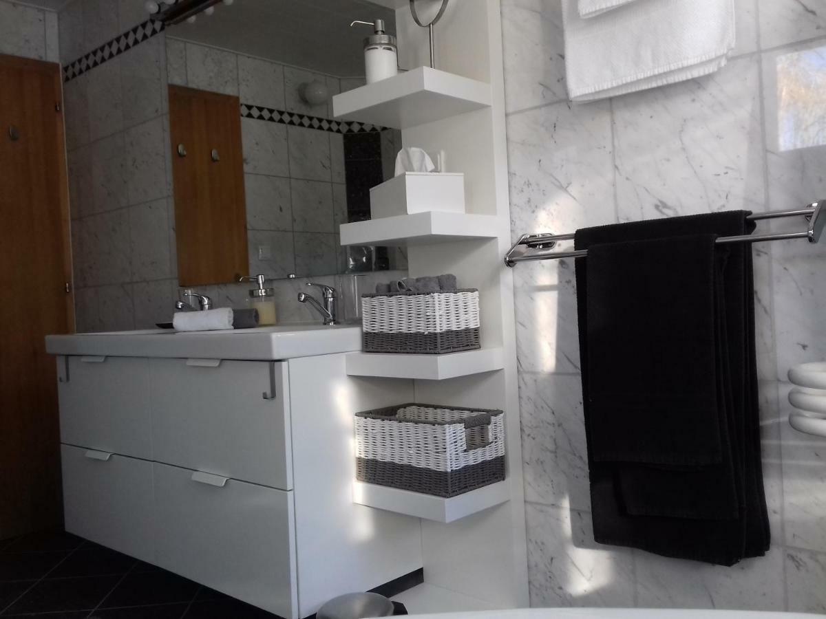 Ferienwohnung Wiesmuehlstrasse Henndorf am Wallersee Esterno foto